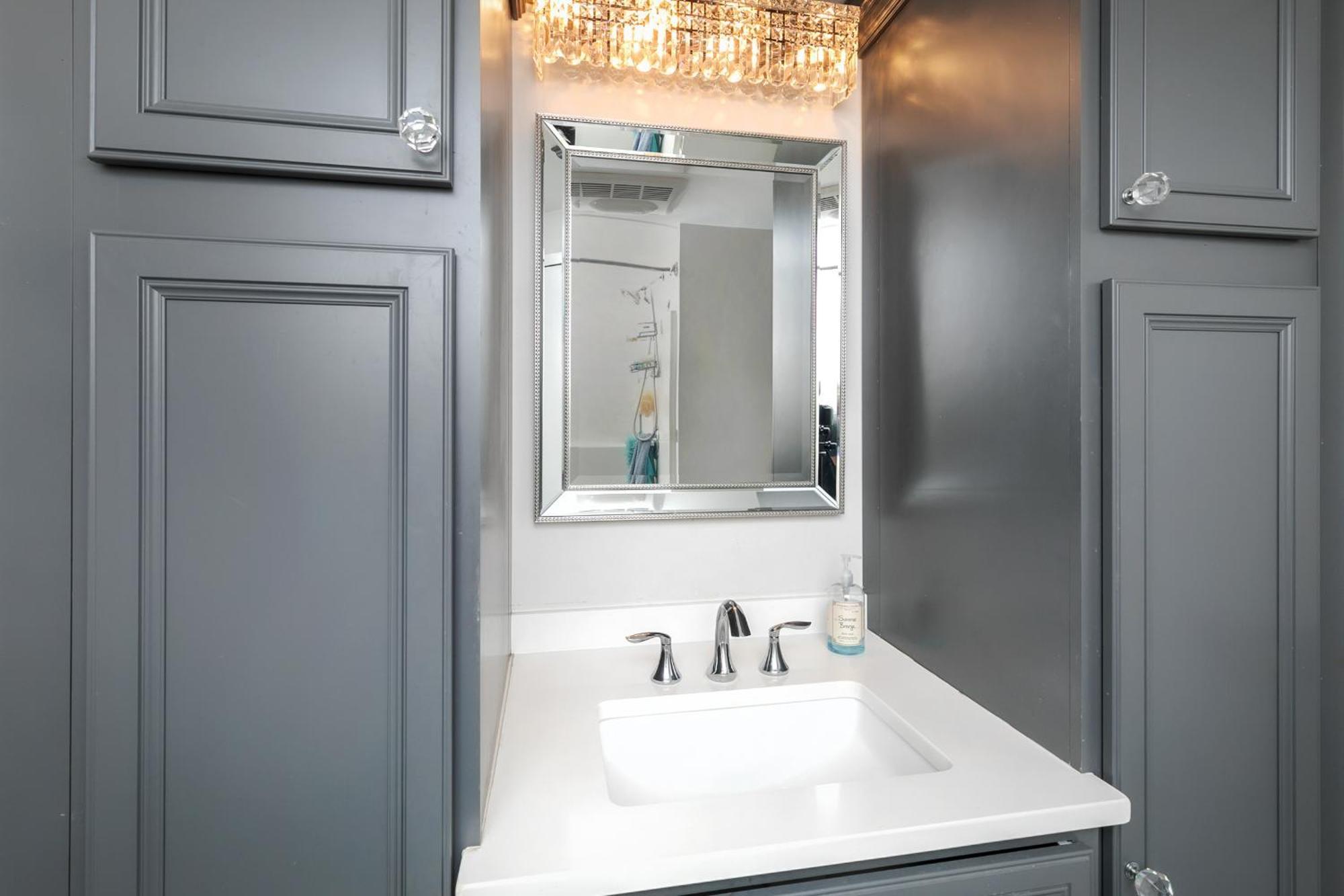 Direct Oceanfront Studio Suite! هامبتون المظهر الخارجي الصورة