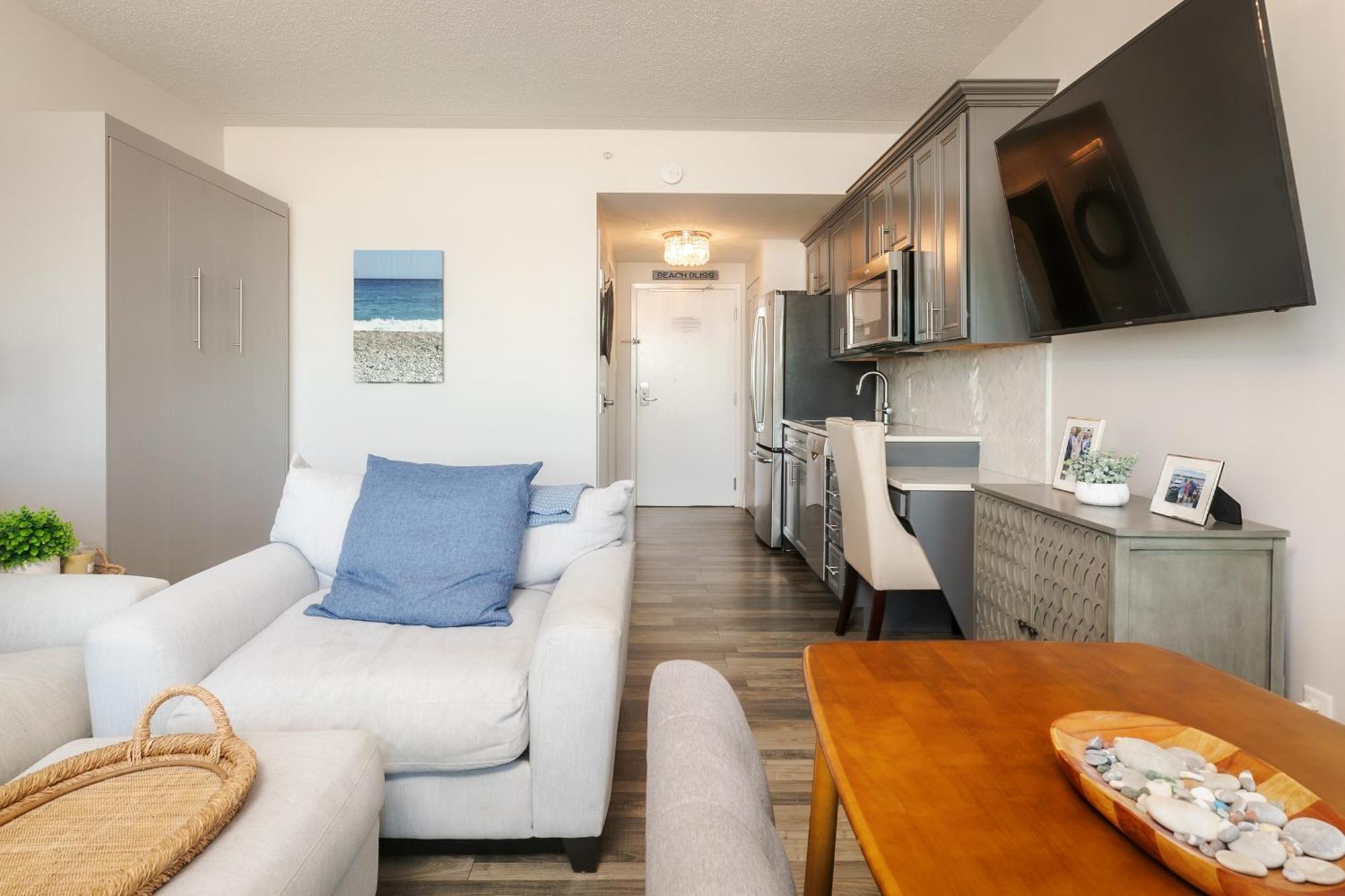 Direct Oceanfront Studio Suite! هامبتون المظهر الخارجي الصورة
