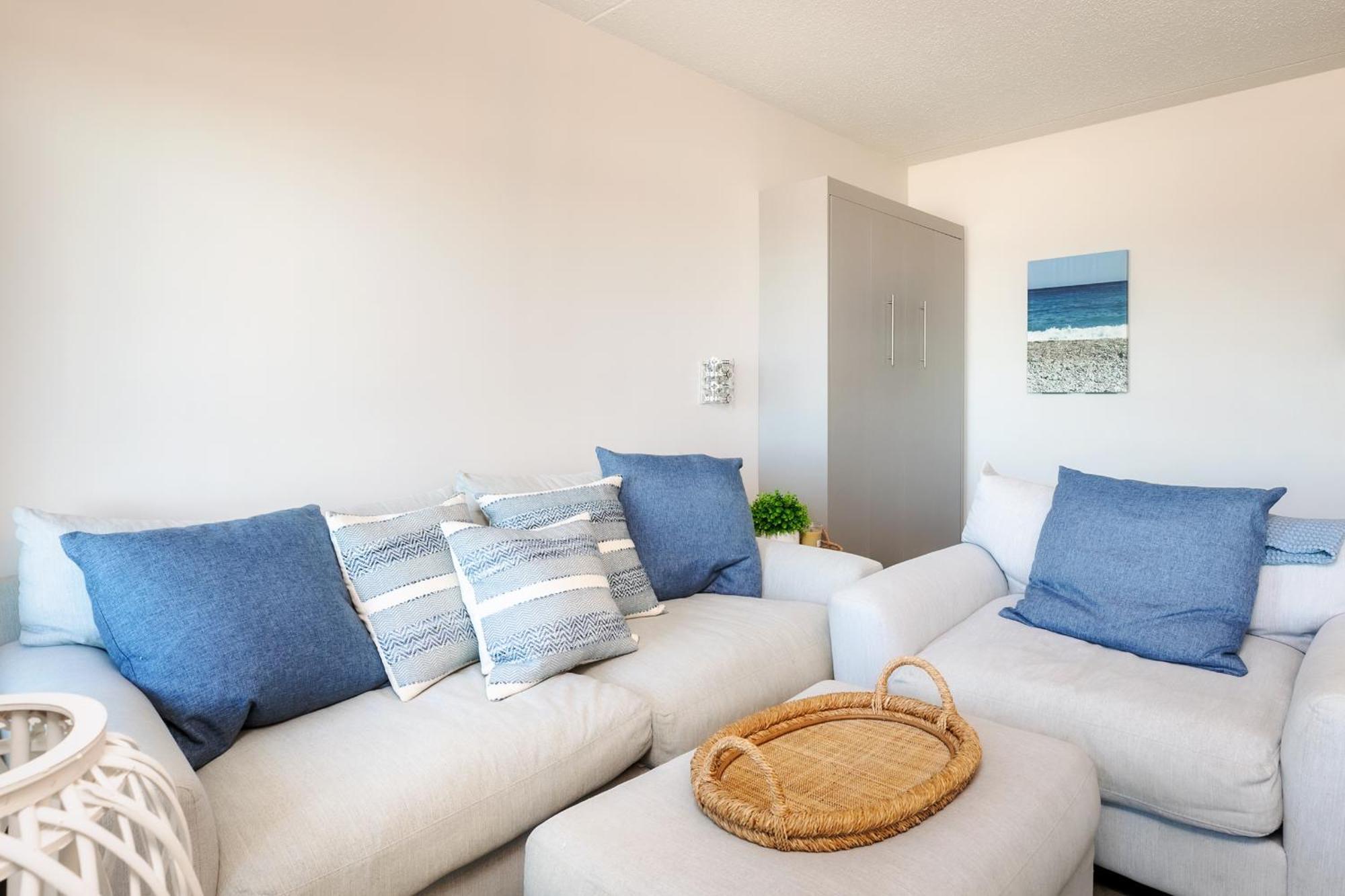 Direct Oceanfront Studio Suite! هامبتون المظهر الخارجي الصورة